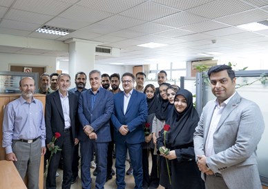 همزمان با روز فناوری اطلاعات و ارتباطات انجام شد: بازدید مدیرعامل و قائم مقام گروه توسعه پترو ایران از واحد مدیریت فناوری اطلاعات و ارتباطات